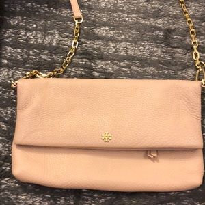Folding cross body Tory Burch purse w gold chain